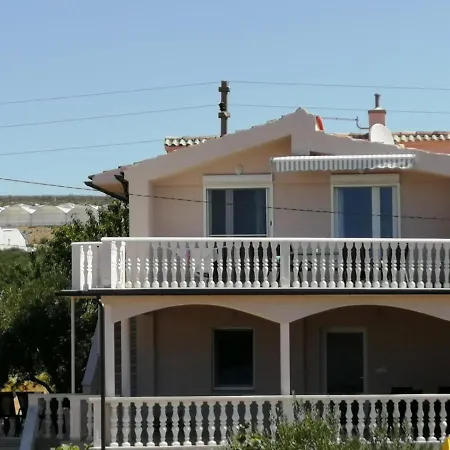 Apartman Lorna Turanj